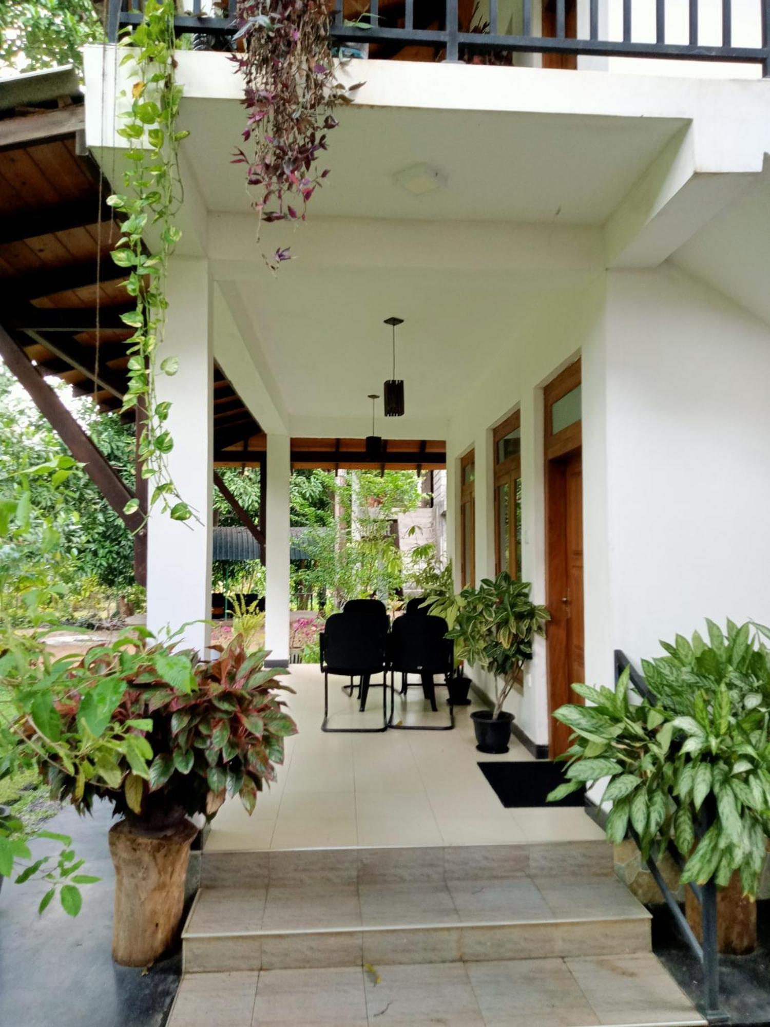 Kithmi Resort Polonnaruwa Luaran gambar