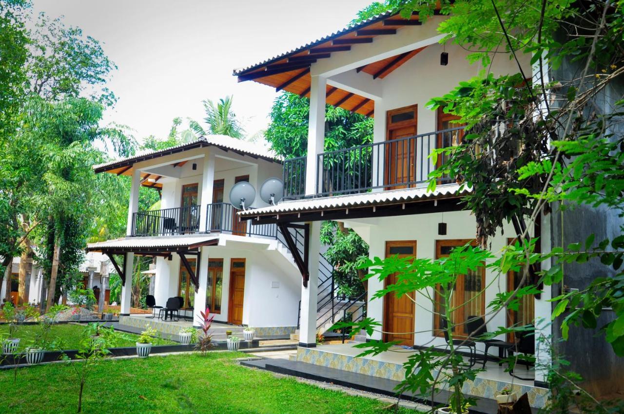 Kithmi Resort Polonnaruwa Luaran gambar